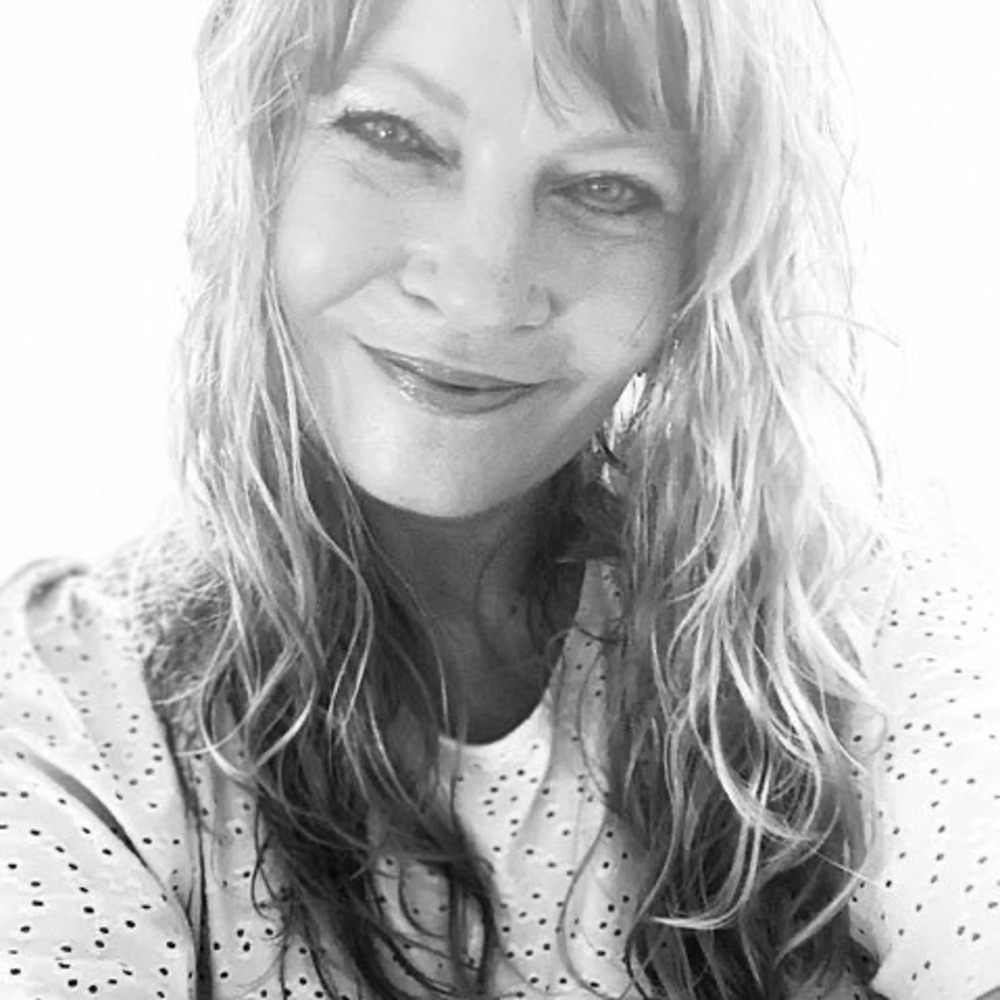 Meet your Posher, Angie